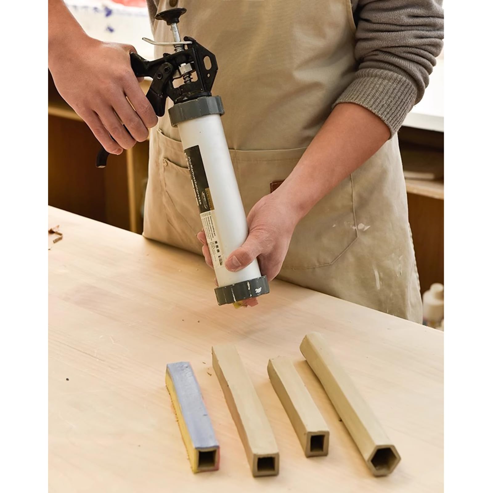 Pistola Extrusora De Arcilla, Juego De Extrusora De Varillas De Barro Huecas Suaves para Bricolaje, con 7 Placas De Moldes Diferentes, Herramienta De Arcilla Extrusora De Mano