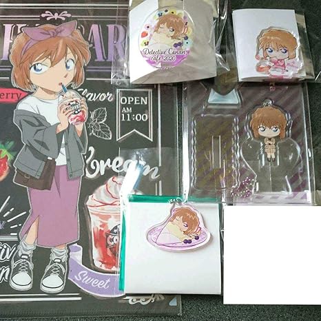 新作入荷 コナン 灰原哀 アクリルキーホルダー ジャンクフード キャラクターグッズ