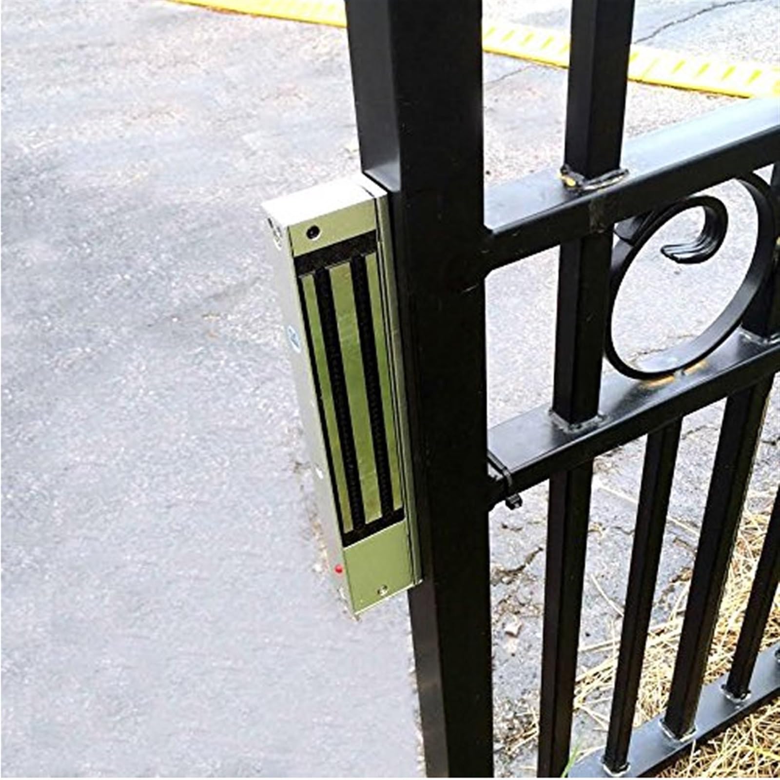 Apriporta da Garage, Apriporta automatico a battente singolo - 10 piedi di lunghezza 450 libbre Apriporta con serratura elettrica con controllo Wi-Fi solare(Army Green)