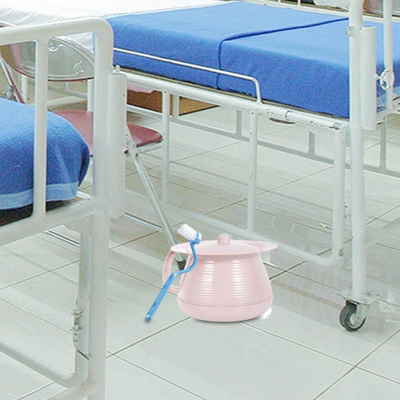 harayaa Escupidera portátil con tapa y cepillo, práctico urinario de noche, para conducir, acampar, baño, casa, viajes, Rosa — view 4