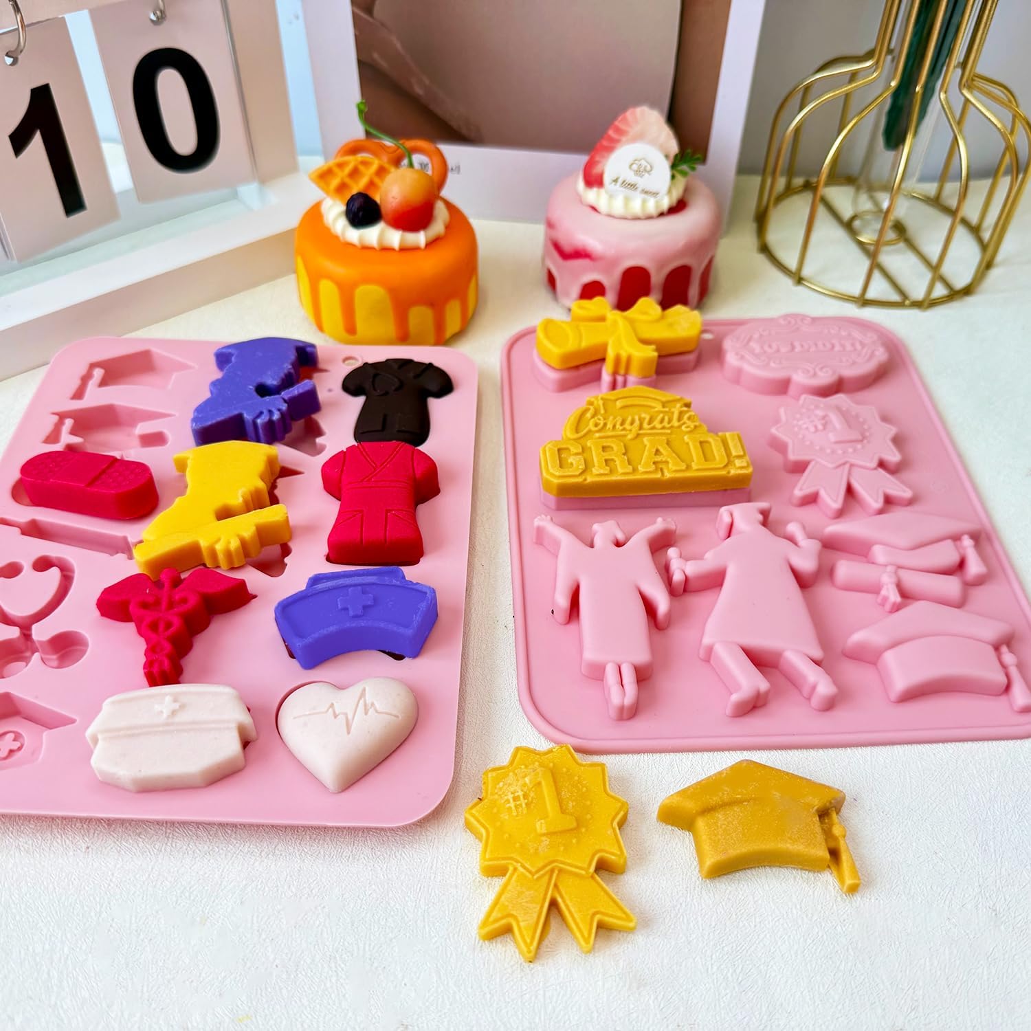 2 Pack Graduation Chocolate Mold, Medical Theme Graduation Silicone Molds for Chocolate Candy Molds, 3D Nurse Grad Cap Diploma Congrats Scroll Shape Baking Mold for 2026 Graduation Party Cake Decor