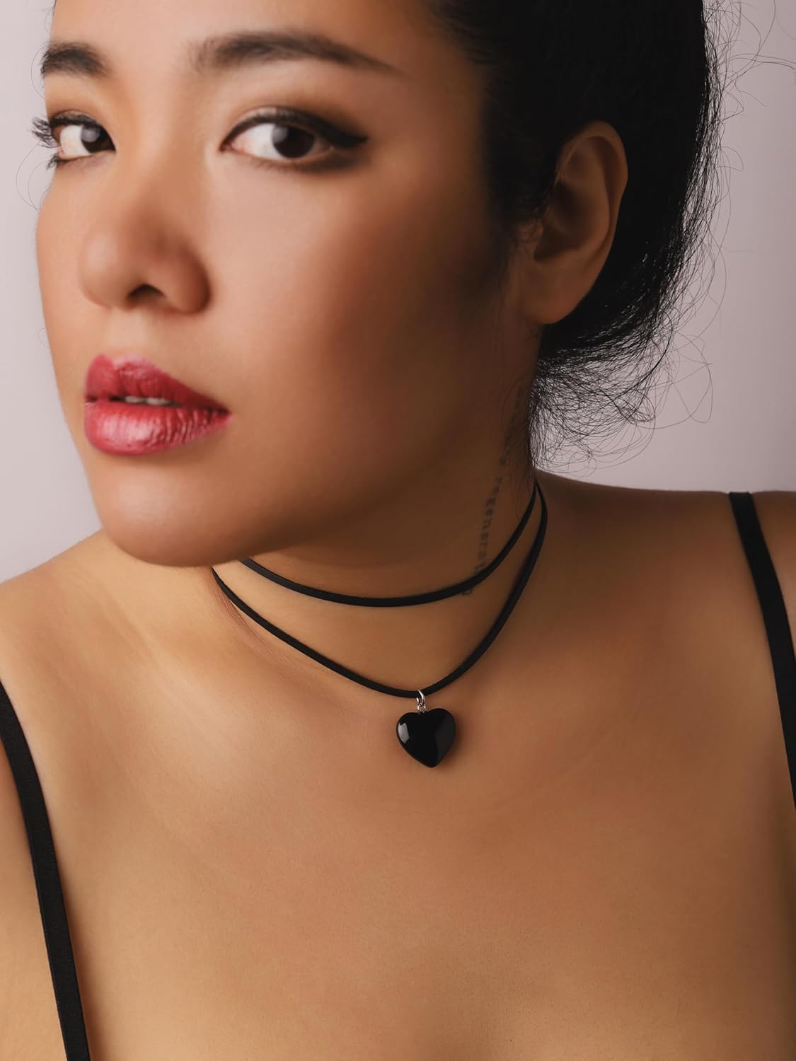 Sacina Layered Black Heart Choker Necklace, Heart Necklace for Women, Black Choker, Gothic Necklace, Y2k Necklaces, Valentine Gift, Christmas Jewelry Gift For Women - Image 3