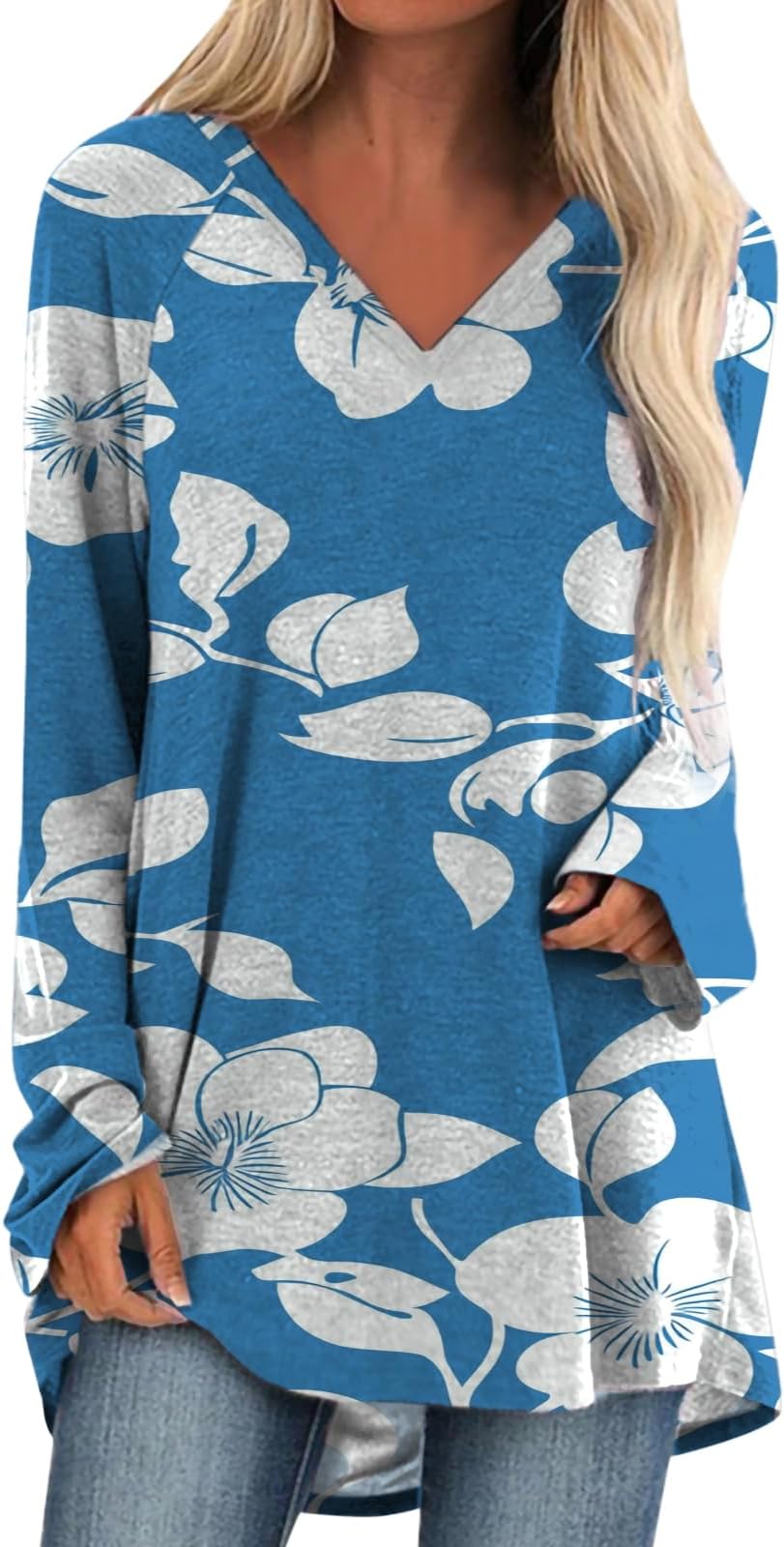 - V Neck T Shirts for Women Trendy Summer Boho Beach Vacation Outfits Clothes Oversized Loose Fit Graphic Tees