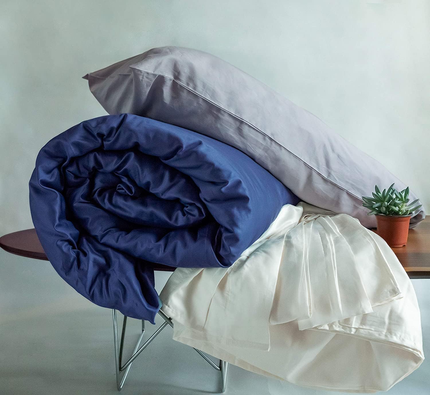 EDMUND - Brushed Microfiber King Size Reversible Duvet Cover Set/Comforter Cover/Rajai Cover/Blanket Cover (92"x106") Inch Quilt Cover King Size with Zipper & Pillow Cover - WineSilver 3