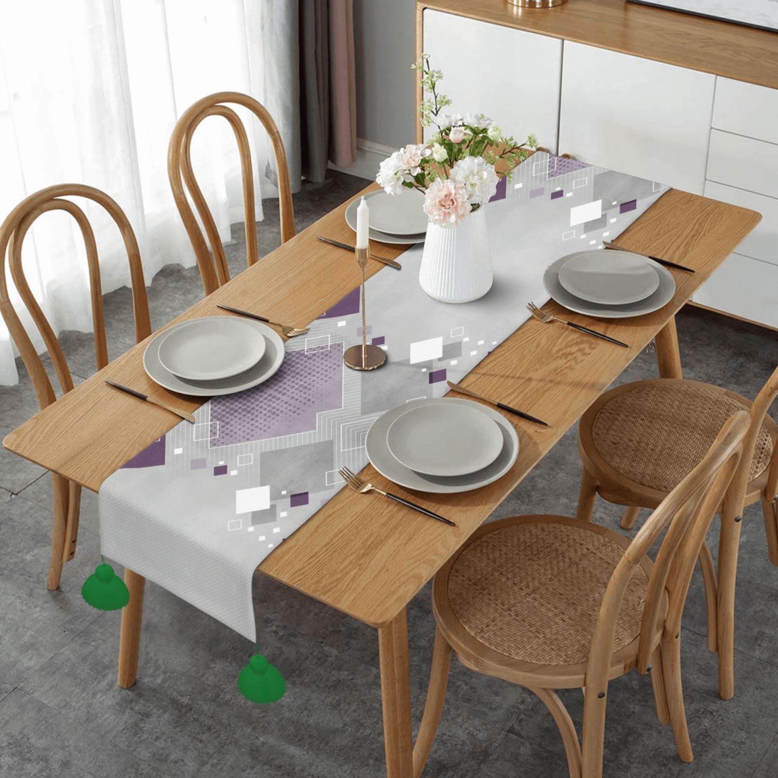 Chemin de table imprimé carrés colorés pour table basse et repas de ferme