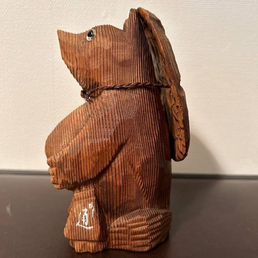 木彫り　たぬき　興楚　オブジェ　置物 Amazon.co.jp: レトロ 工芸品 木彫りたぬきの置物 : ホーム