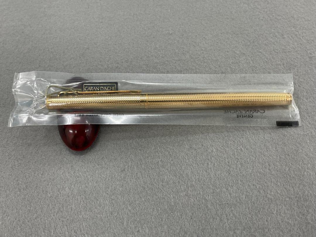 未使用】カランダッシュ エペ クルドパリ CARAN D'ACHE（F）14K 【公式