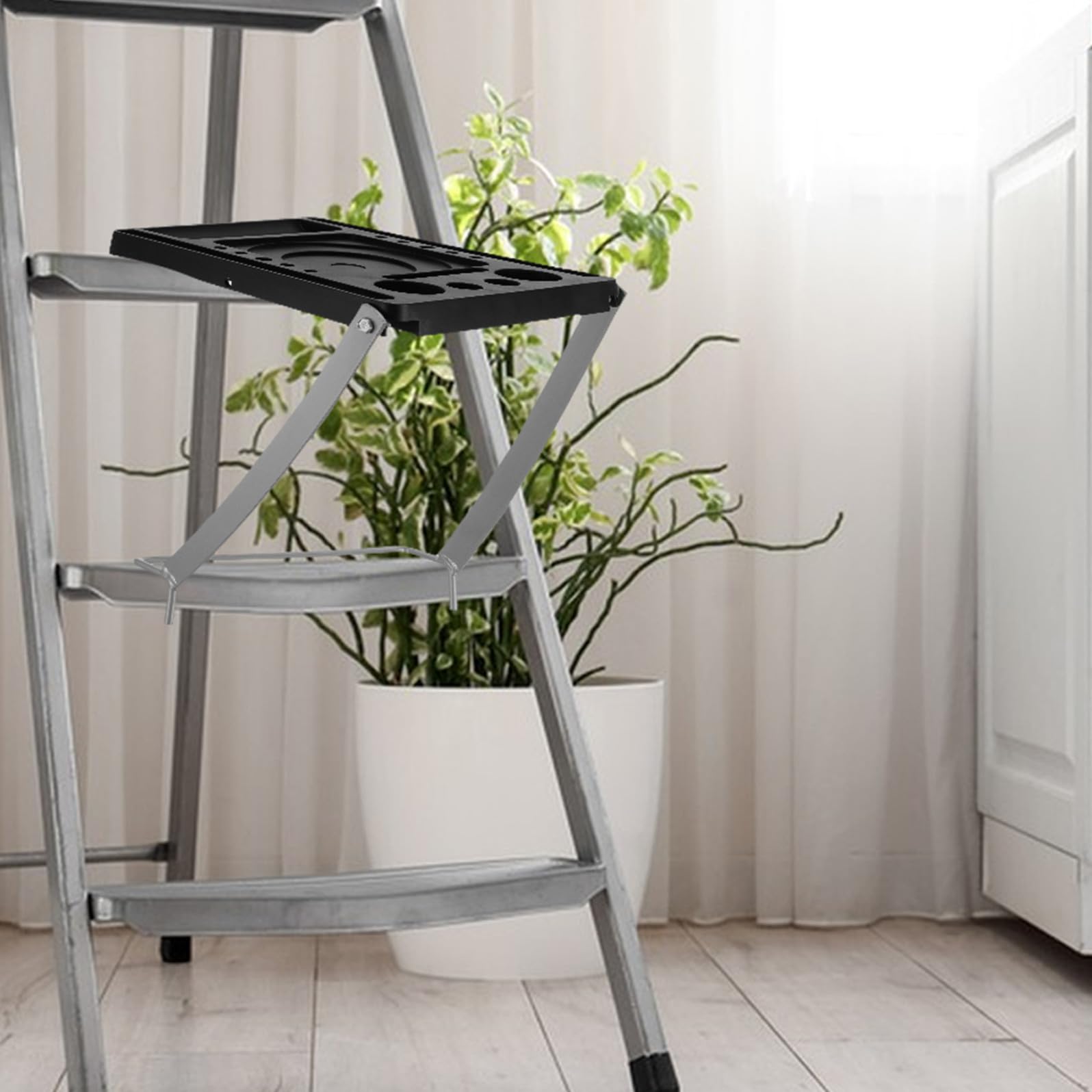 VILLCASE Portautensili Facile da Trasportare per Scala Pieghevole in Plastico e Ferro Nero Scanalature Multisize Antiscivolo, Ripiano Compatto per Riparazioni e Giardinaggio