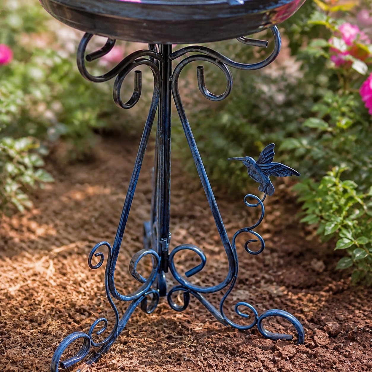 Metall Vogelbad Eisen Vogeltränke Metall Schale Klassische Struktur Strapazierfähiges Material für Garten Balkon Terrasse Outdoor