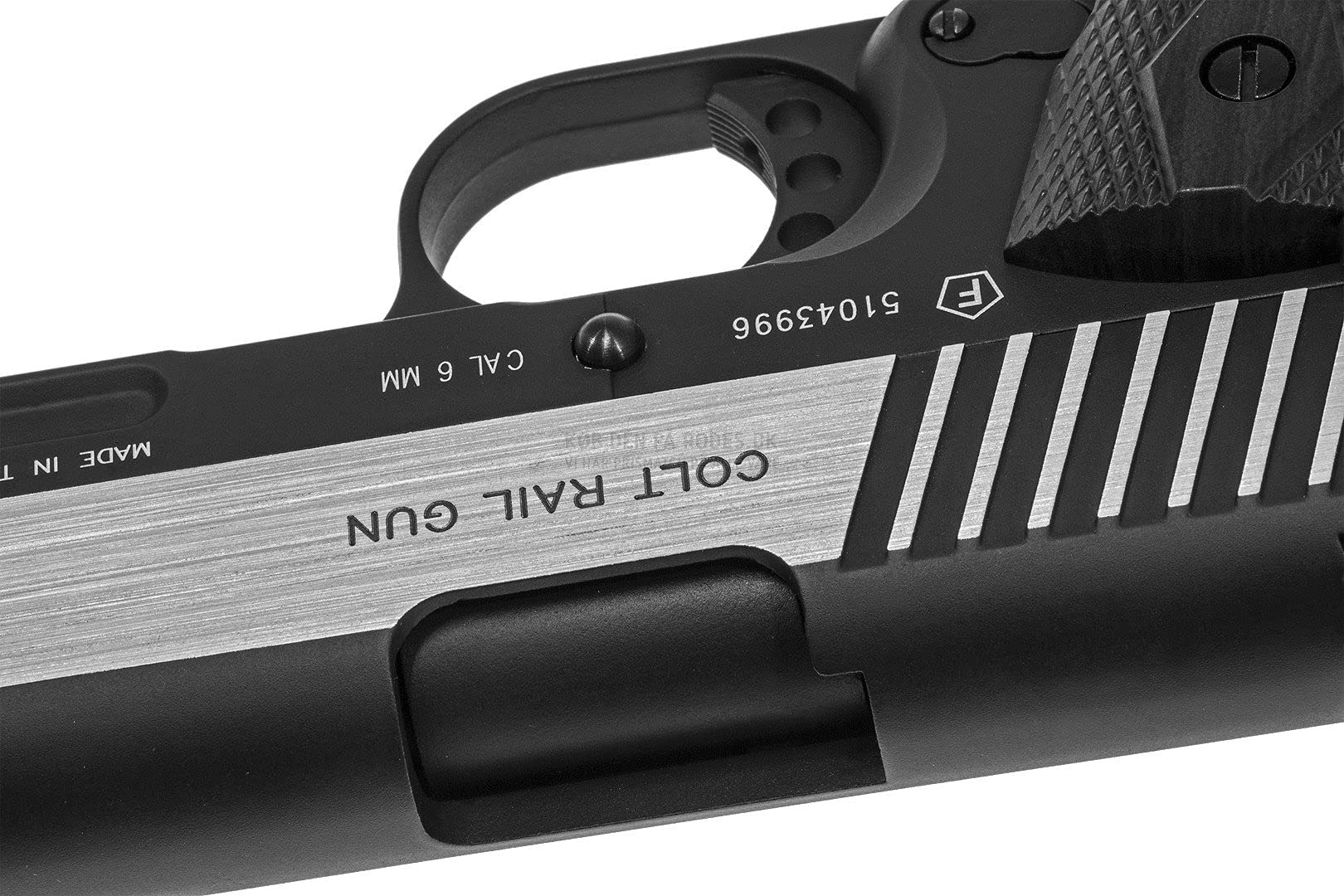 Colt 1911 Rail Gun Bicolor GBB CO2 6mm Pistola Airsoft Calibre 6mm
