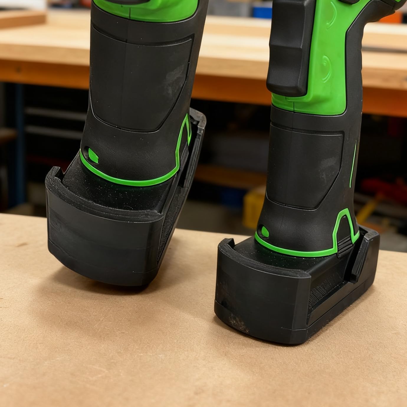 Magnetic Battery Holder for Snap-On 14.4V Tool Batteries, Compatible with Any 14.4v Cordless Tool, Protective Cover enhances Durability and ensures Secure Installation (2pcs) (Black)