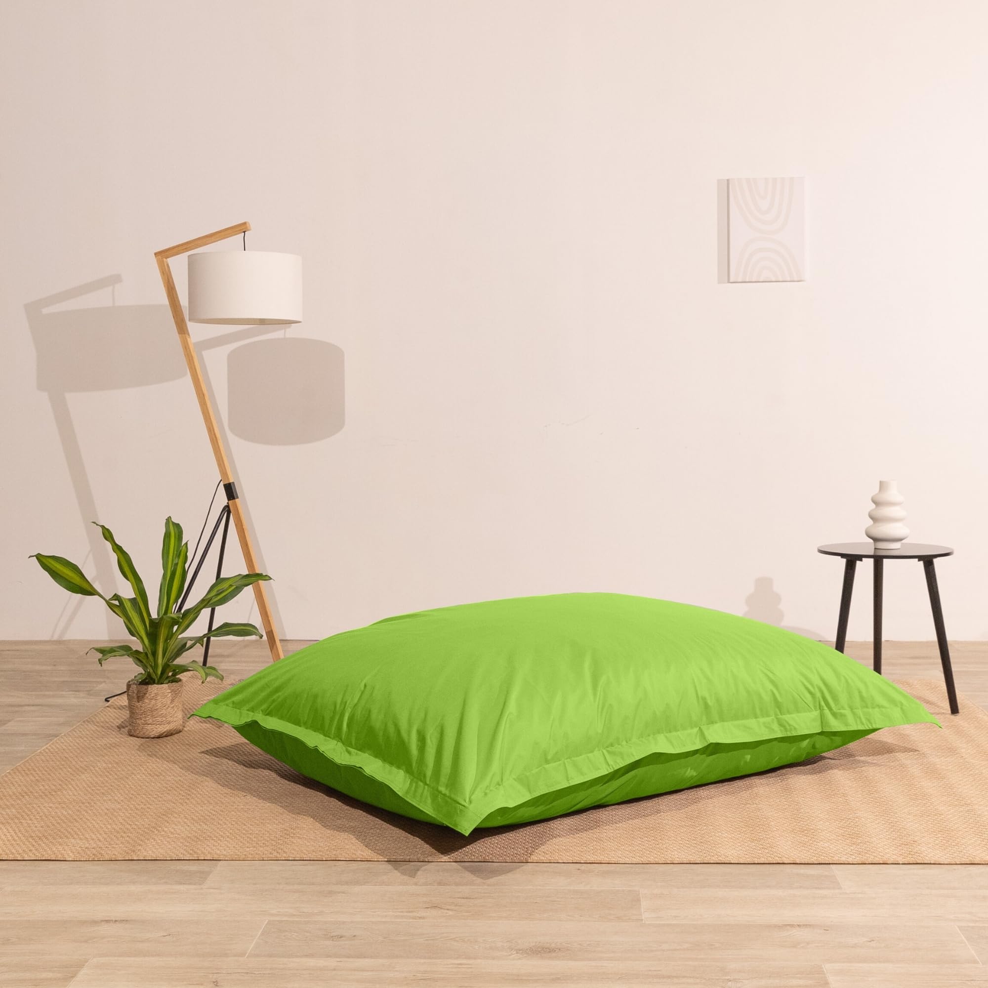 bananair - Puff Exterior Gigante con Relleno de Espuma Incluido - Tela Impermeable y Anti-UV - Cómodo y Versátil - Funda Lavable - Puff/Bean Bag XXL para Jardín (180 x 140 cm, Verde)