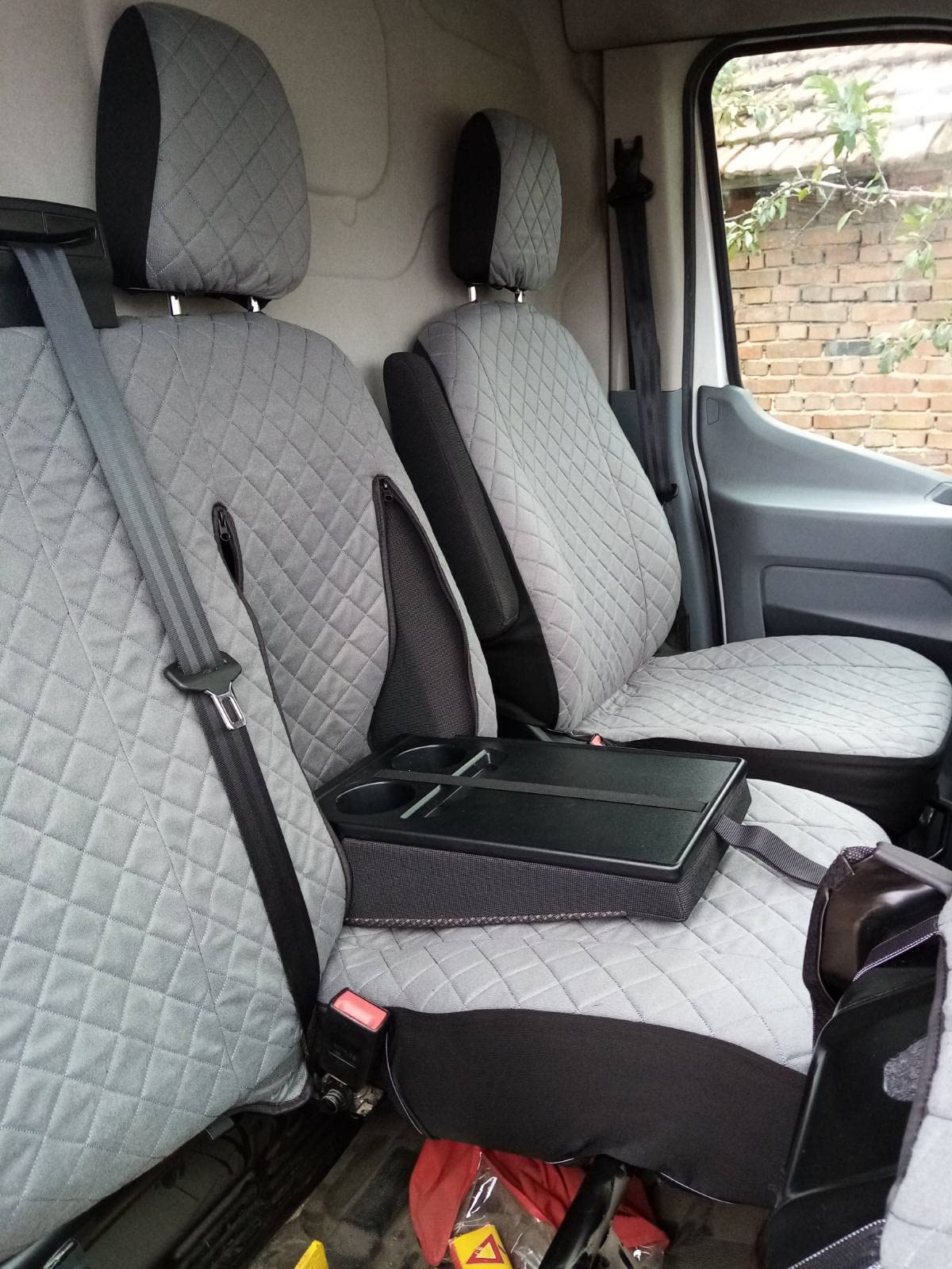coprisedili anteriori 2+1 per veicoli con guida a sinistra, tutti grigi, in microfibra, progettati per adattarsi a FORD TRANSIT CUSTOM 2015+, cabina piccola