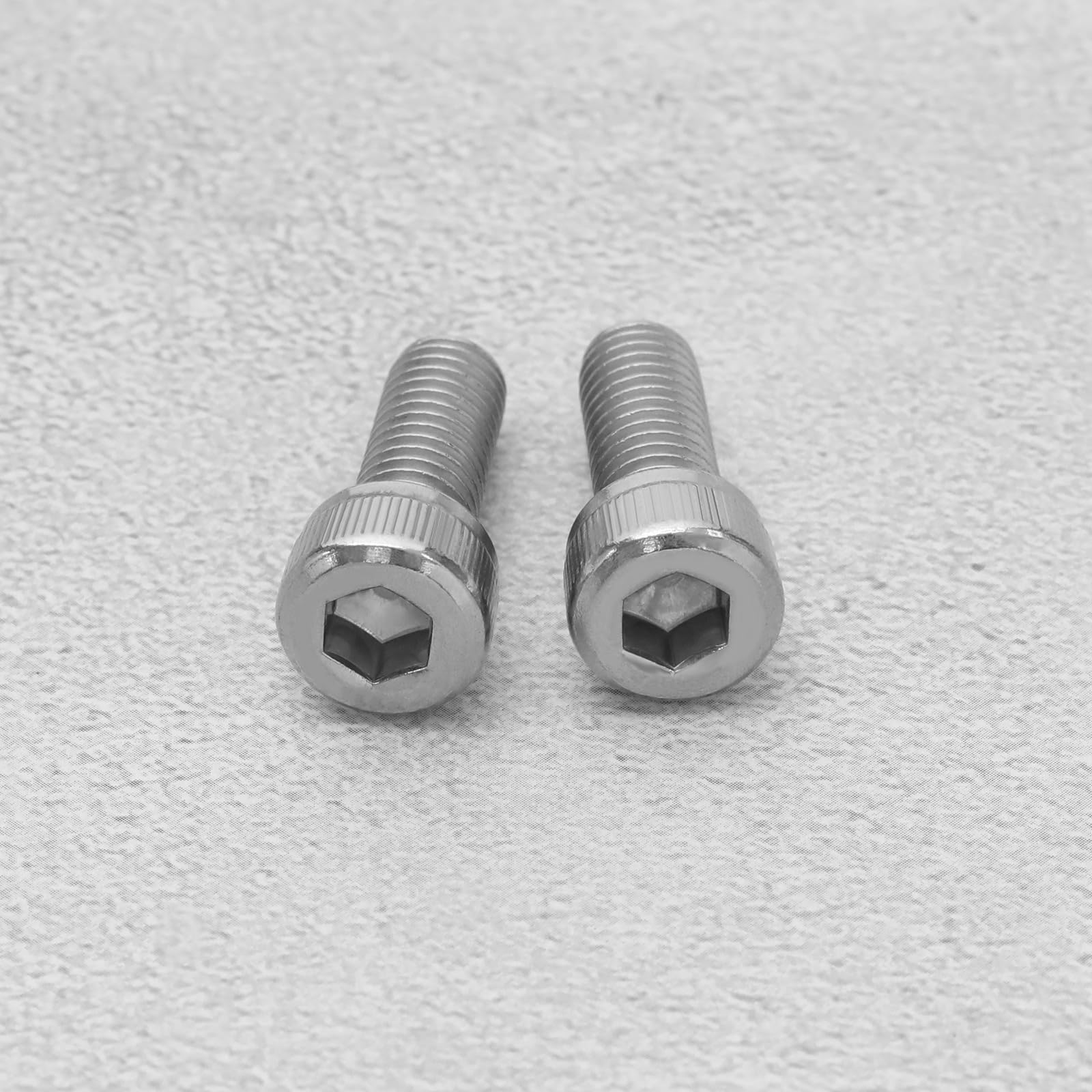 DBA Hardware - Viti Con Borchia A Bottone, 8 Mm, A2, M8 X 20 Mm (confezione Da 4), In Acciaio Inossidabile, Fissaggio Tramite Brugola