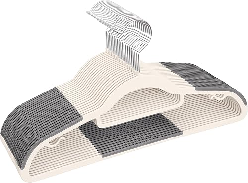 Paquete de 50 perchas de plástico estándar resistentes con diseño antideslizante, gancho giratorio de 360, organizadores que ahorran espacio para