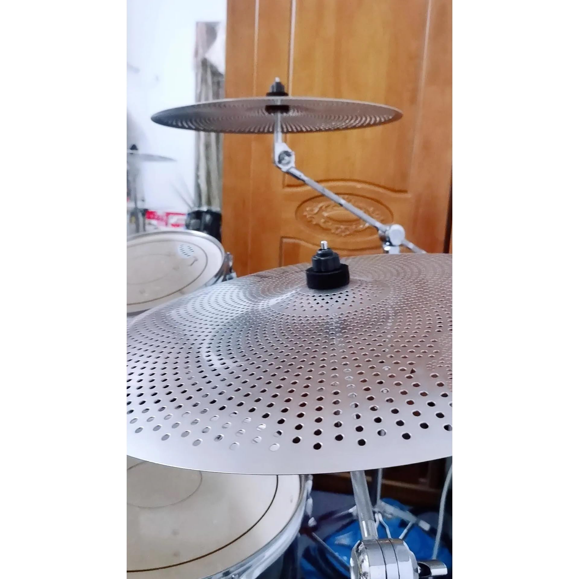 Vari Set di Piatti per Batteria Batteria Piatti Silenziosi Piatti Deboli 14 Pollici 16 Pollici 18 Pollici 20 Pollici Piatti Silenziati Cinque Tamburi Quattro Piatti(18)