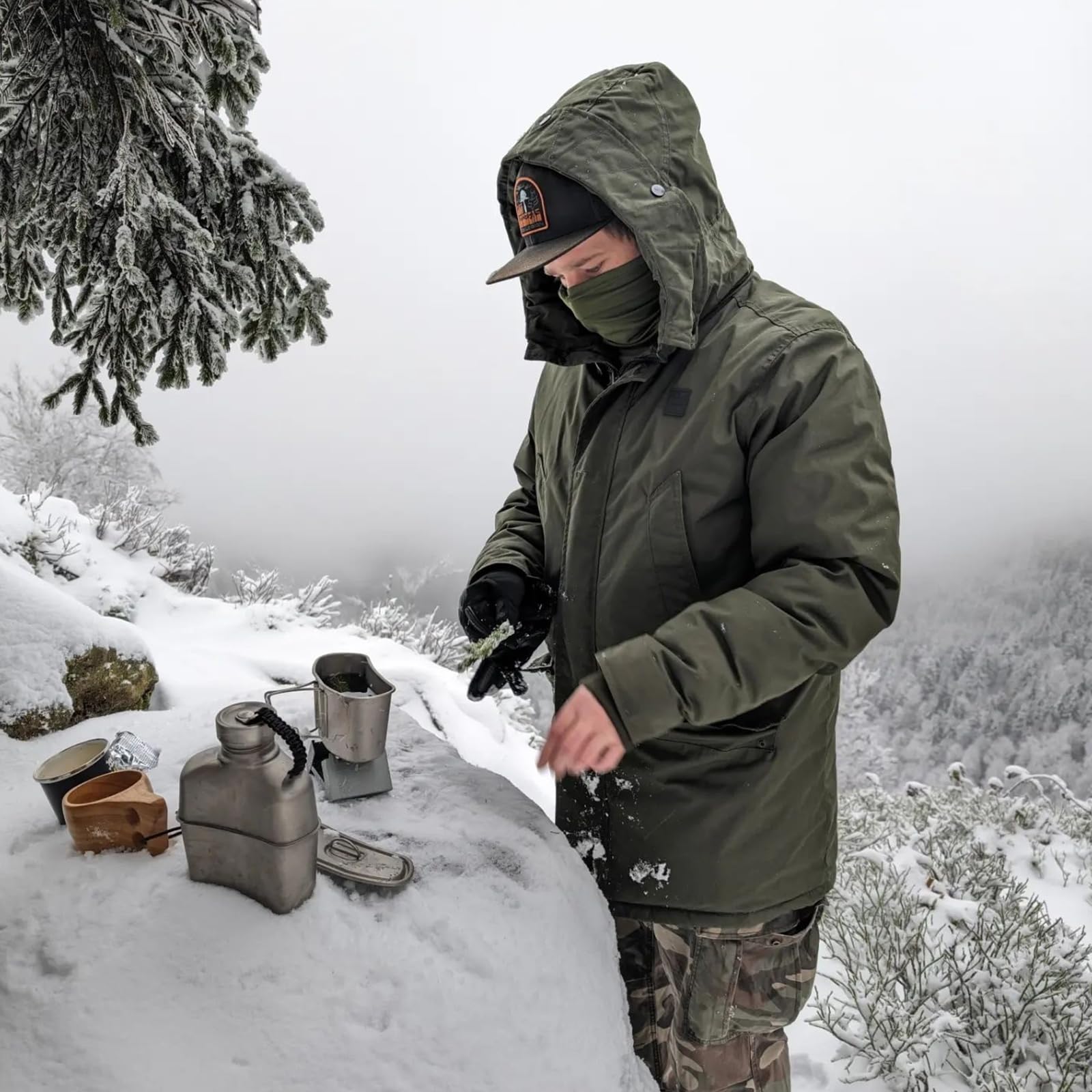 SILVERANT Gobelet de Camping Militaire en Titane, kit de gamelle, Tasse de Camping ultralégère avec Pochette de Transport et poignée Pliable