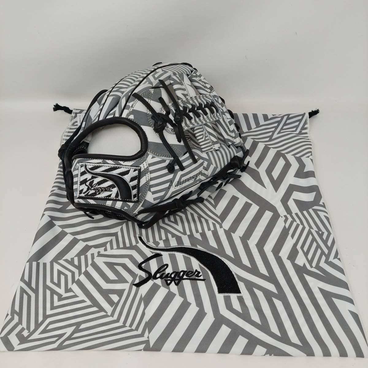 Kubota Slugger All-Star Model for Infielders, 24MS Type, Dazzle CAMO SP-2023G