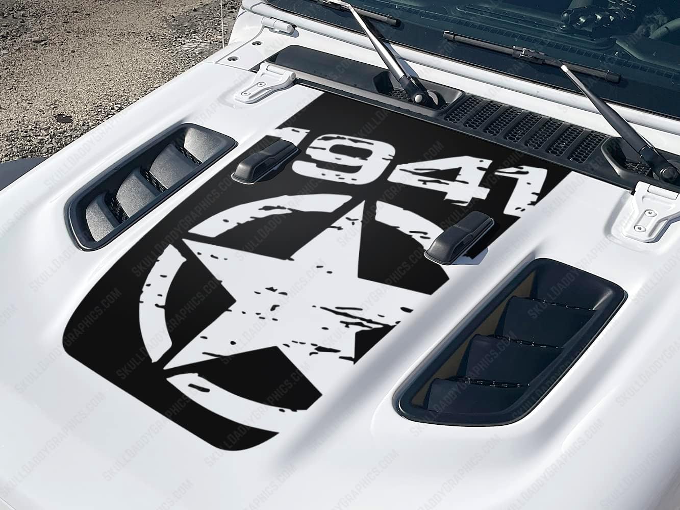 1941 Distressed Military Star Hood Decal to fit Rubicon Jeep Wrangler Gladiator JL JT 2018-2026 (Rubi Red Stripe)