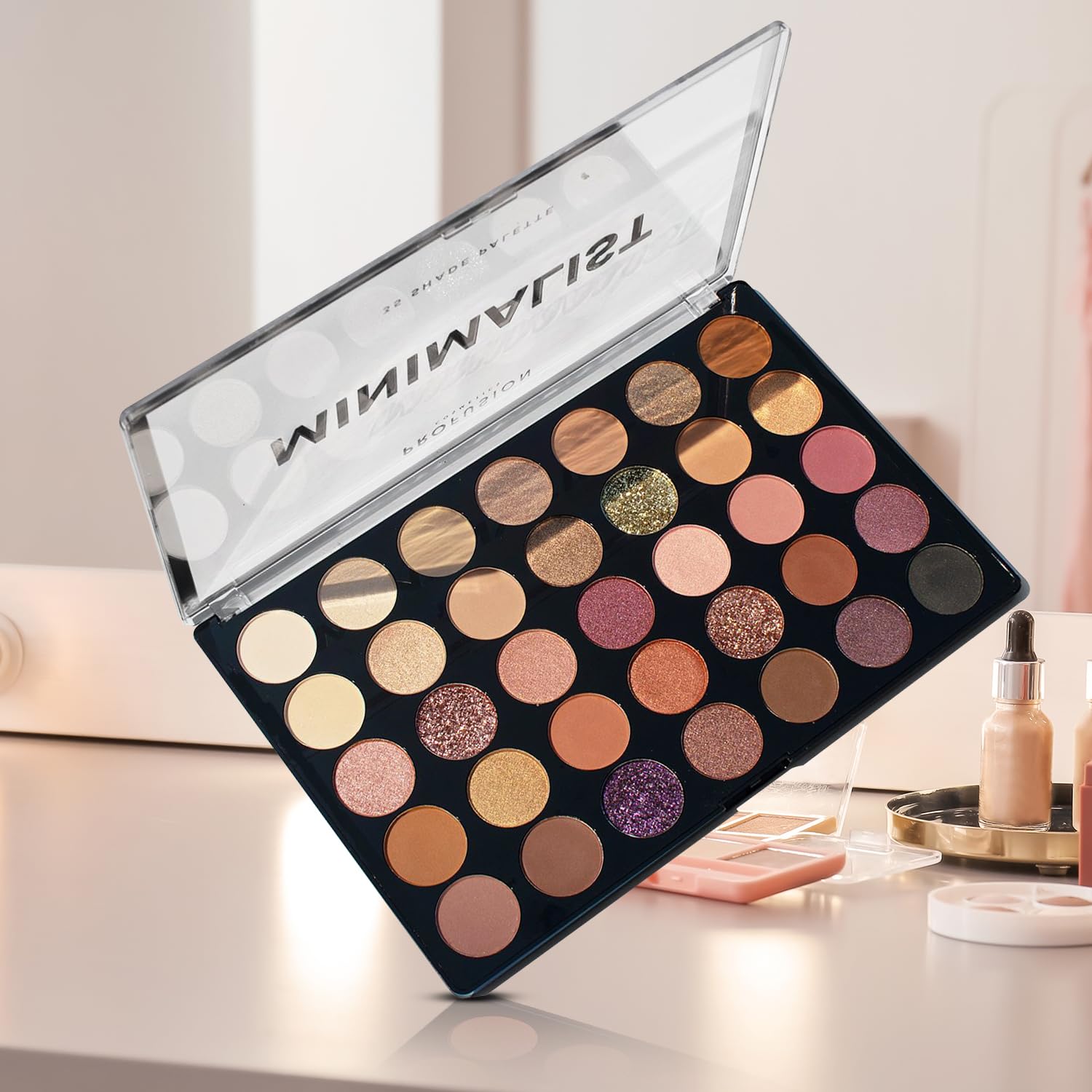Profusion Cosmetics Palette de fards à paupières minimaliste de 35 nuances, soyez créatif avec des nuances nude mélangables et des finitions pailletées, palette de fards à paupières nude de qualité