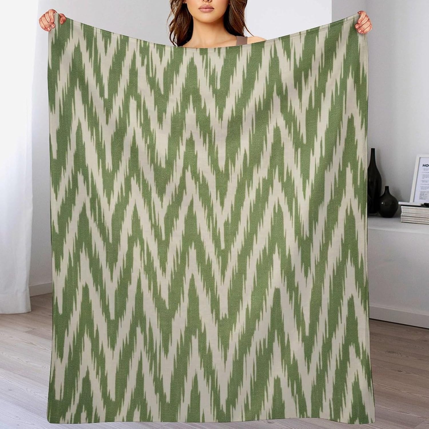 ArogGeld Green and Beige Bukhara Ikat Fleece Blanket 70x80in Boho Ikat Ethnic Green Warm Throw Blanket for Camping and Travel for Winter Christmas Housewarming Gift to Friend