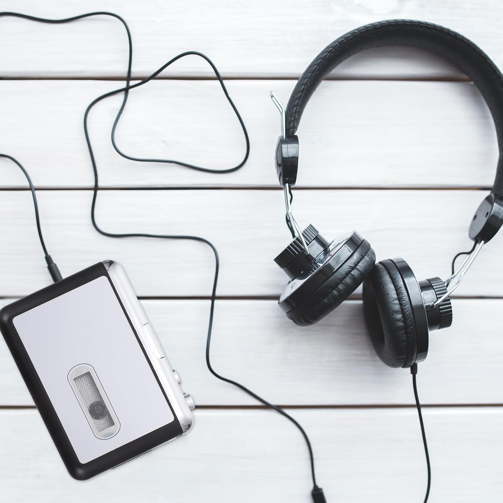 Convertitore da Cassetta USB Lettore Musicale Funzione Music Player e Plastico Argento senza Necessità di Installare Software, Alimentato da 2 Batterie Aa
