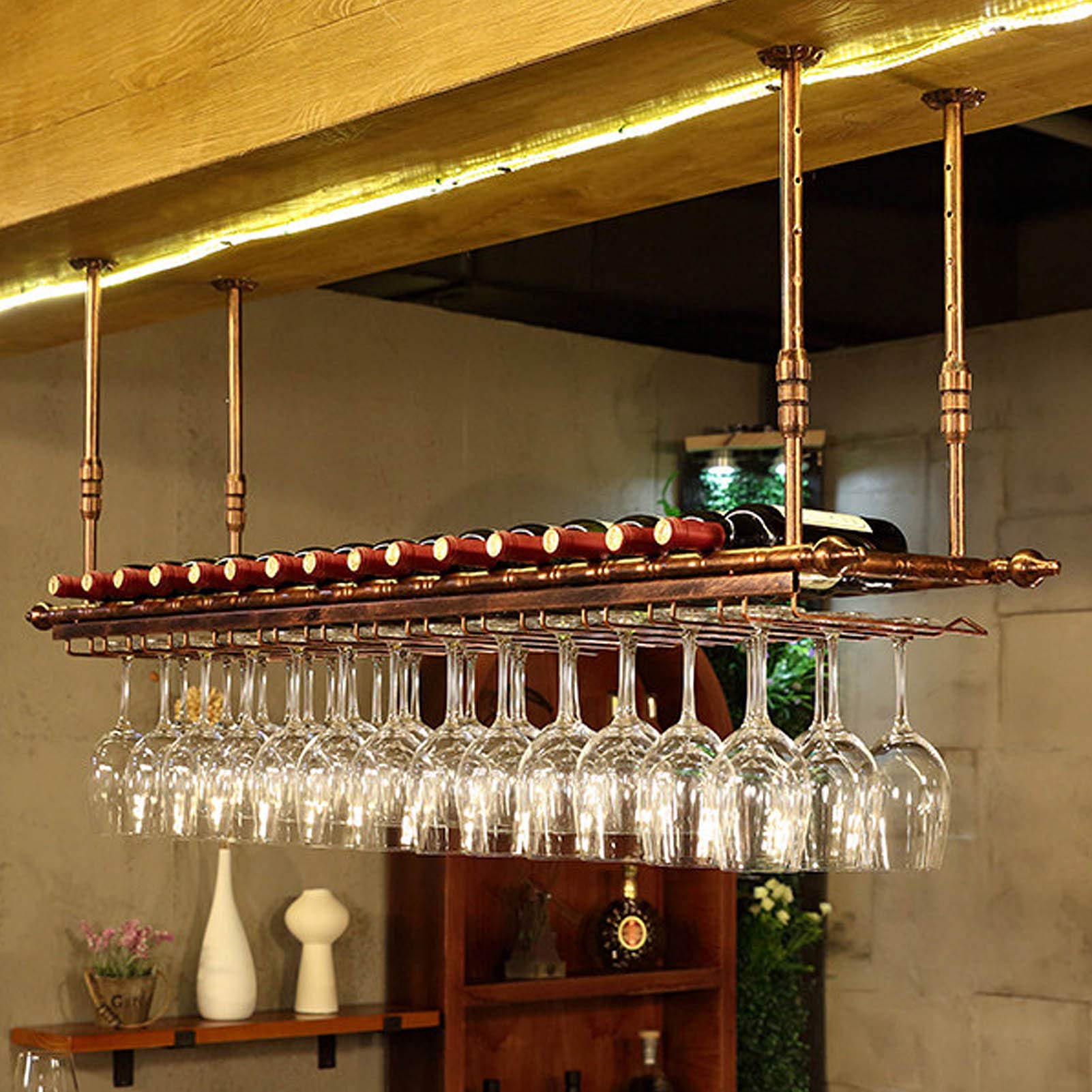Casier à vin de plafond suspendu pour créer un espace pub chic chez soi