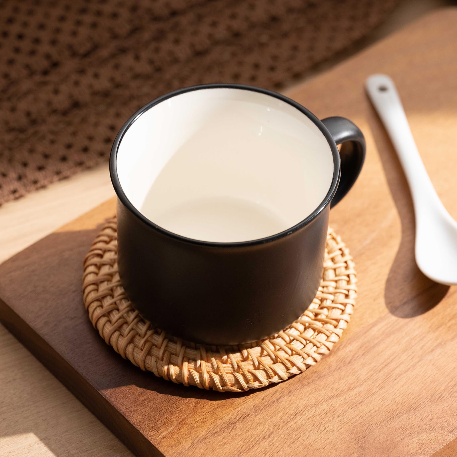 Juego de 4 tazas de café con platillo de cerámica, 180 ml, 8 piezas, juego de tazas con platillo, color negro