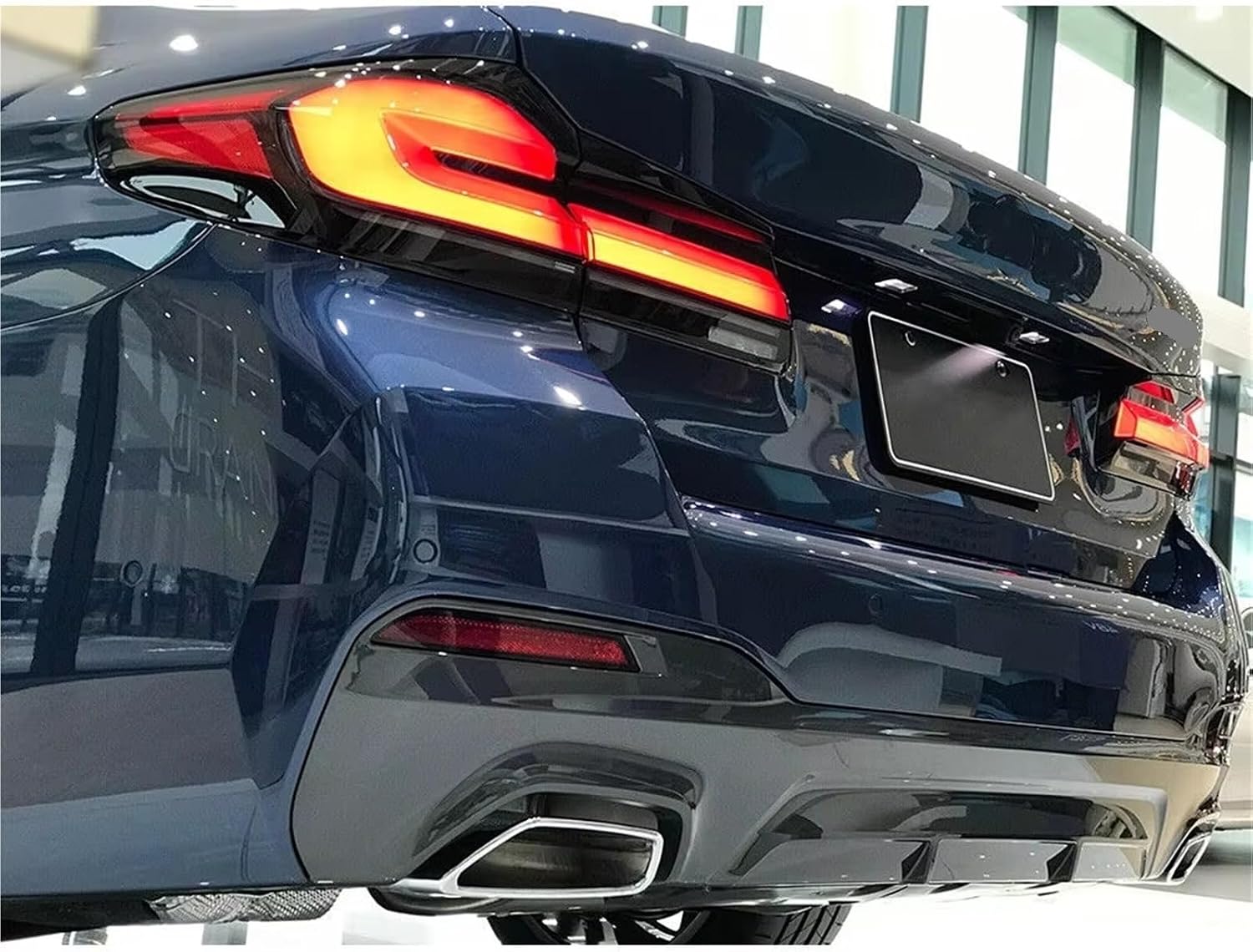 Compatible With For G38 G30 For M5 F90 2017-2020 車の付属品の尾翼 【リアテールライトリアブレーキライトテールライトアセンブリ】