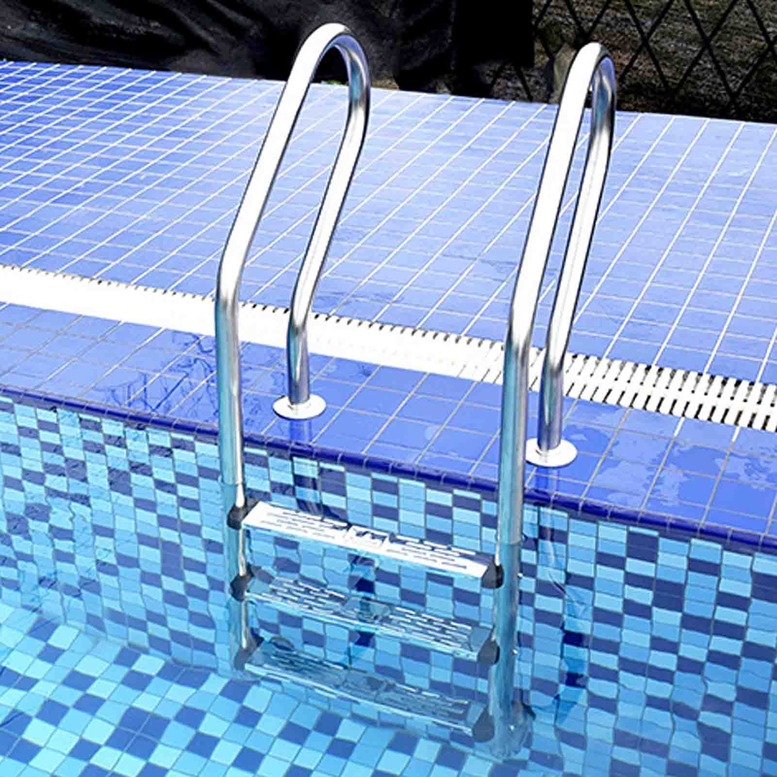Échelle de piscine en acier inoxydable à 3 marches pour bassins extérieurs