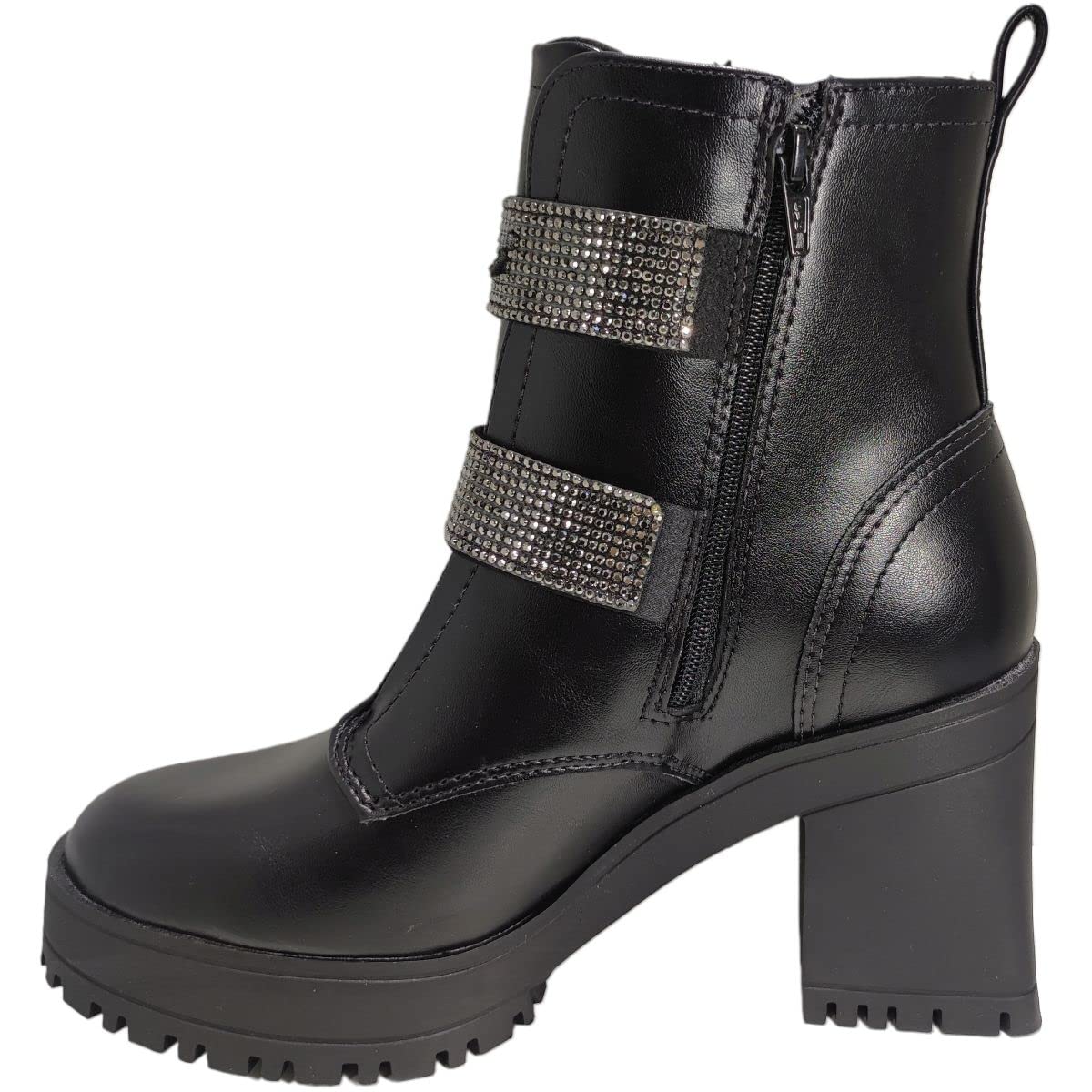 Bota Feminina Tratorada Vizzano 3091-103 em promoção! Veja a oferta e mais achadinhos de Botas 3 Hoje é o melhor dia para comprar Bota Feminina Tratorada Vizzano 3091-103 com aquele preço maroto! Promoção! Aproveite a oferta! 3