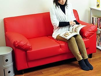 赤いレザー風ソファ 2つのクッション付き 赤いレザー風ソファ 2つのクッション付き 赤 レザー ソファー
