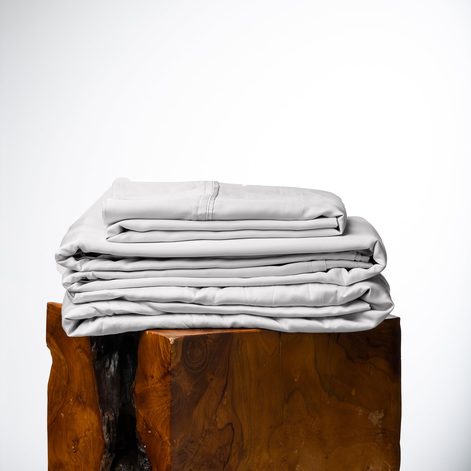Olive + Crate Tencel Lyocell Eucalyptus Queen Size Sheet Set
