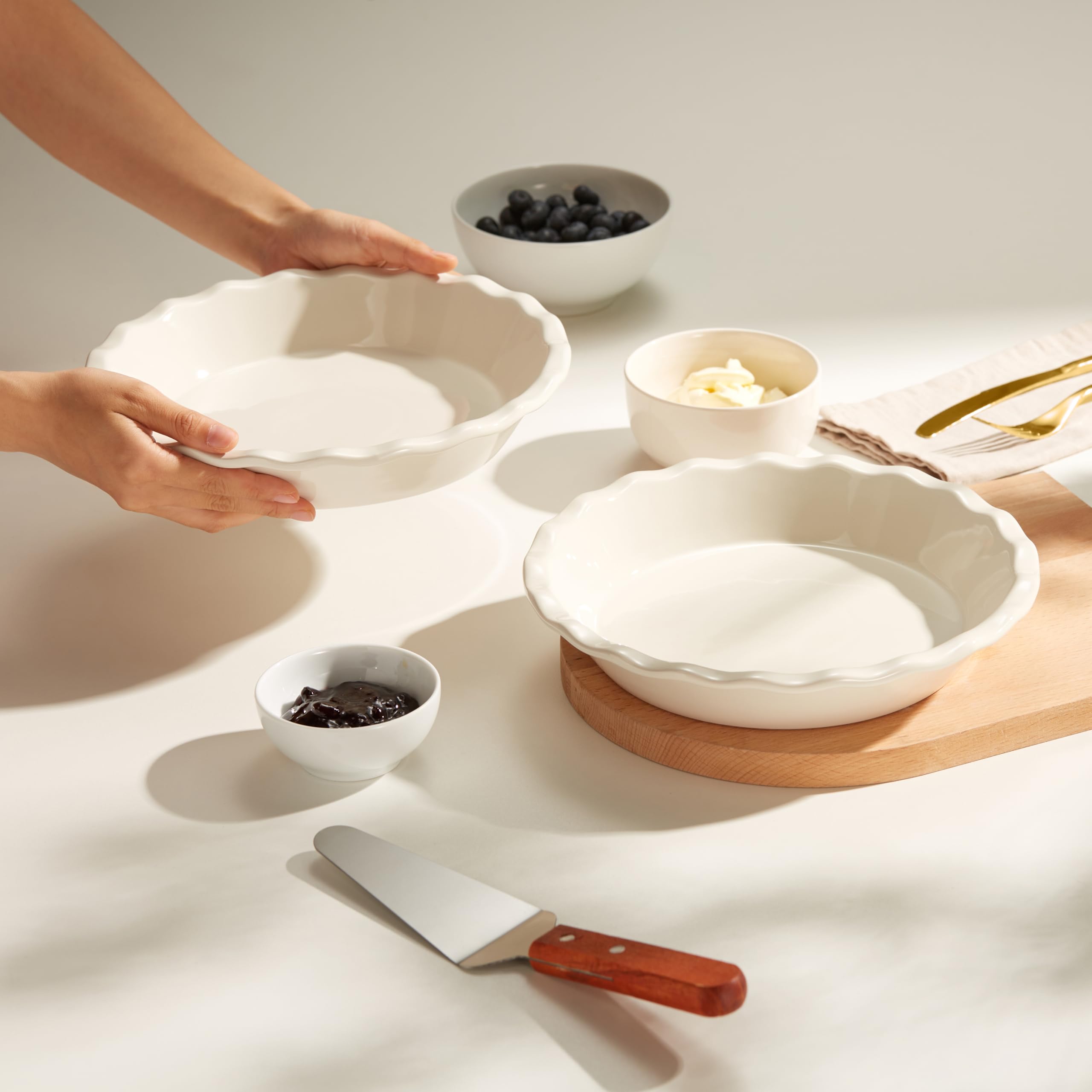 KooK Kuchenform, Keramik, wiederverwendbar, rund, Quiche-Backform, tief, Wellenkante, für Kuchen, Torten, Aufläufe, Torten, Mikrowelle, Backofen und Spülmaschine, 22,9 cm, 1020 ml, elfenbeinfarben, 2