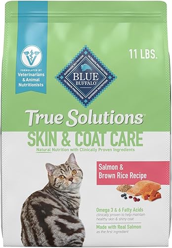 Miniatura 1 de Blue Buffalo True Solutions Perfect Skin & Coat - Alimento seco natural para gatos adultos, salmón, 11 libras