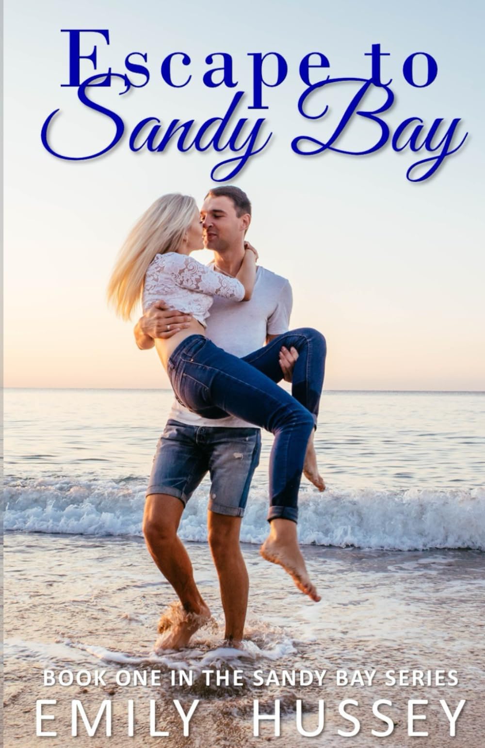 Escape to Sandy Bay: A small-town coastal romance: 1