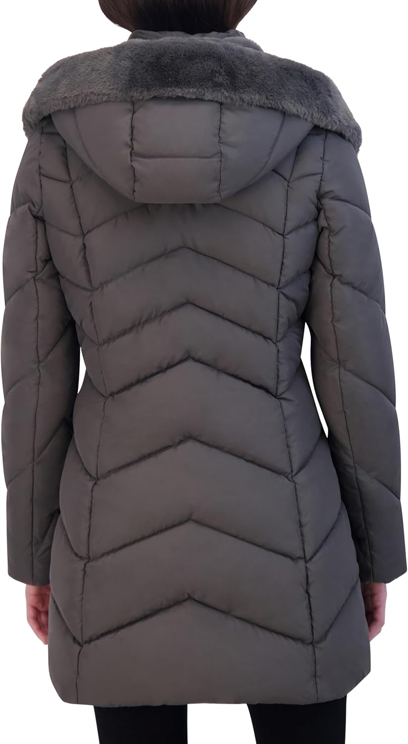 Laundry by Shelli Segal womens Puffer Coat With Bib Insert– Quilted Winter Jacket Faux Fur Hood Shirred Collar - Image 6