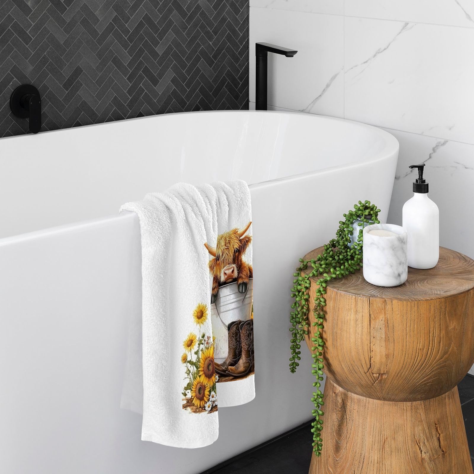 ALAZA Hand Towel Set of 2 100% Cotton Bath Towels Highland Cow Sunflowers for Bathroom Housewarming Decor Gifts