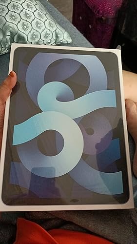 Apple iPad Air (10.9-inch, Wi-Fi, 64GB) - Sky Blue (4th Generation