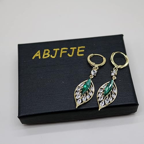 Miniatura 7 de Aretes colgantes de hoja de circonita verde simple, diseño clásico de hojas de oro blanco brillante, con bisagras de cristal, aretes de aro de moda,
