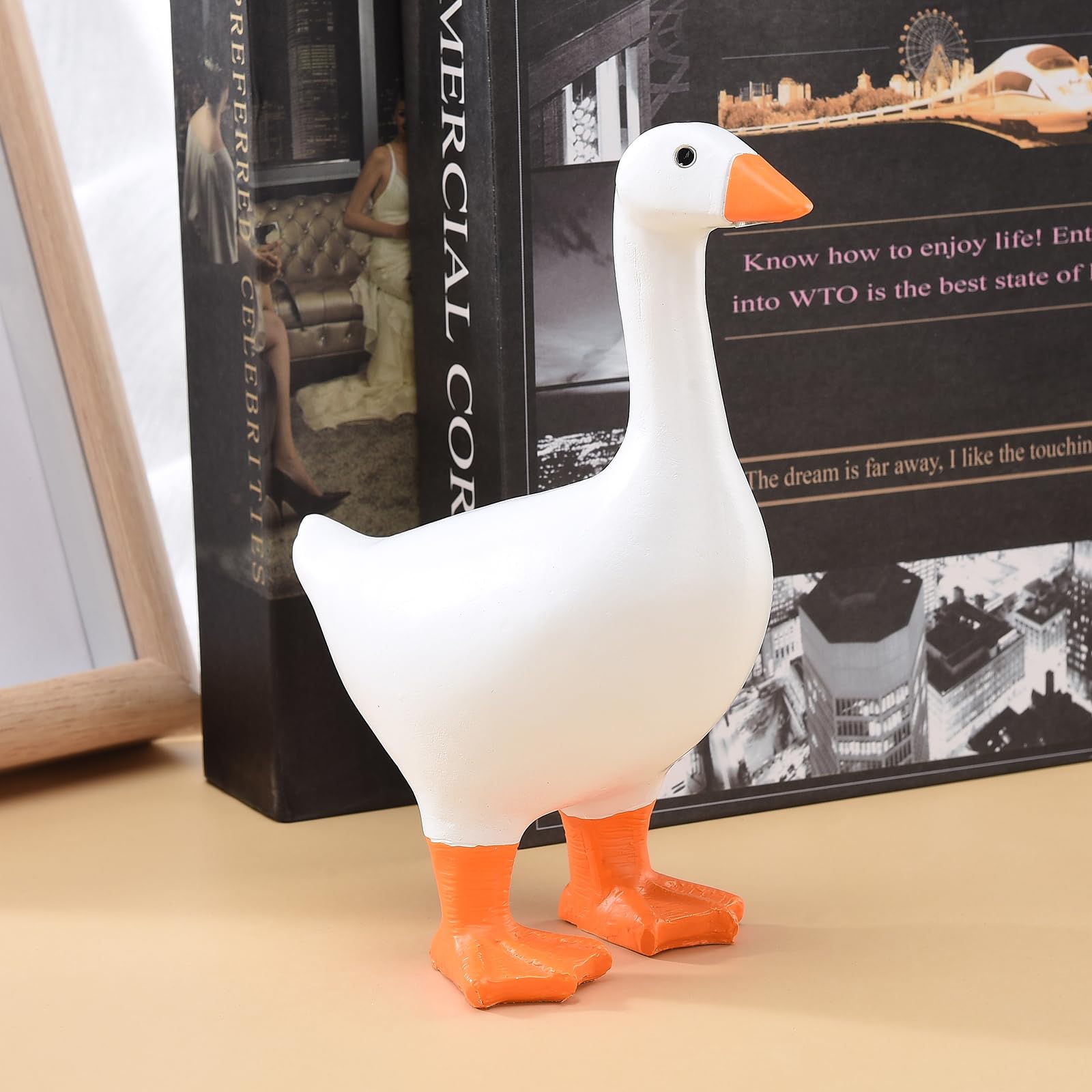 Goose Magnetic Key Holder, Resin Goose Duck Figurine Statue Magnetic Tool Holder, Cute Animal Figurines Key Holder - Image 4