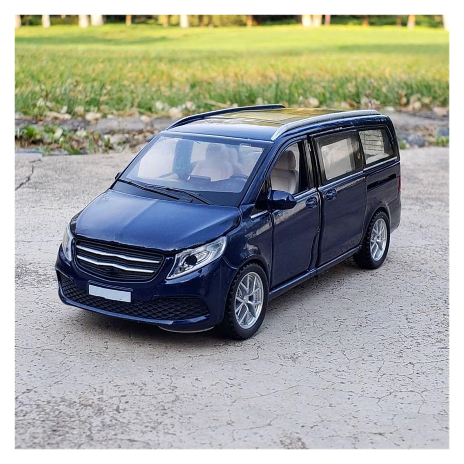 BANKOTO Diecast Car 1:32 For Benz V260 MPV Diecast Metal Alloy Car Model Collection Collectible(B)