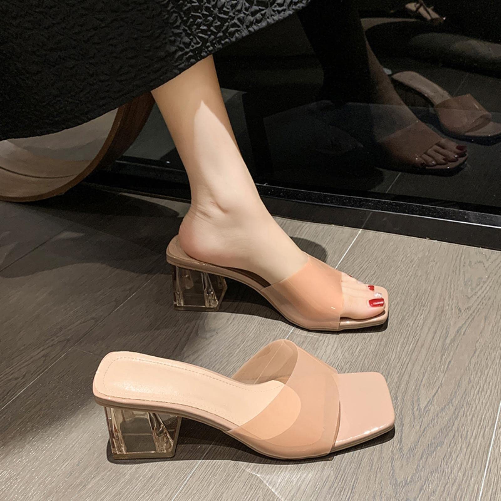 Tacones Mujer Sexy Summer High Heels Women PVC Sandalias Transparentes Sexy Toe Abierta Tisos Gruesos Bombas Al Aire Libre Zapatillas