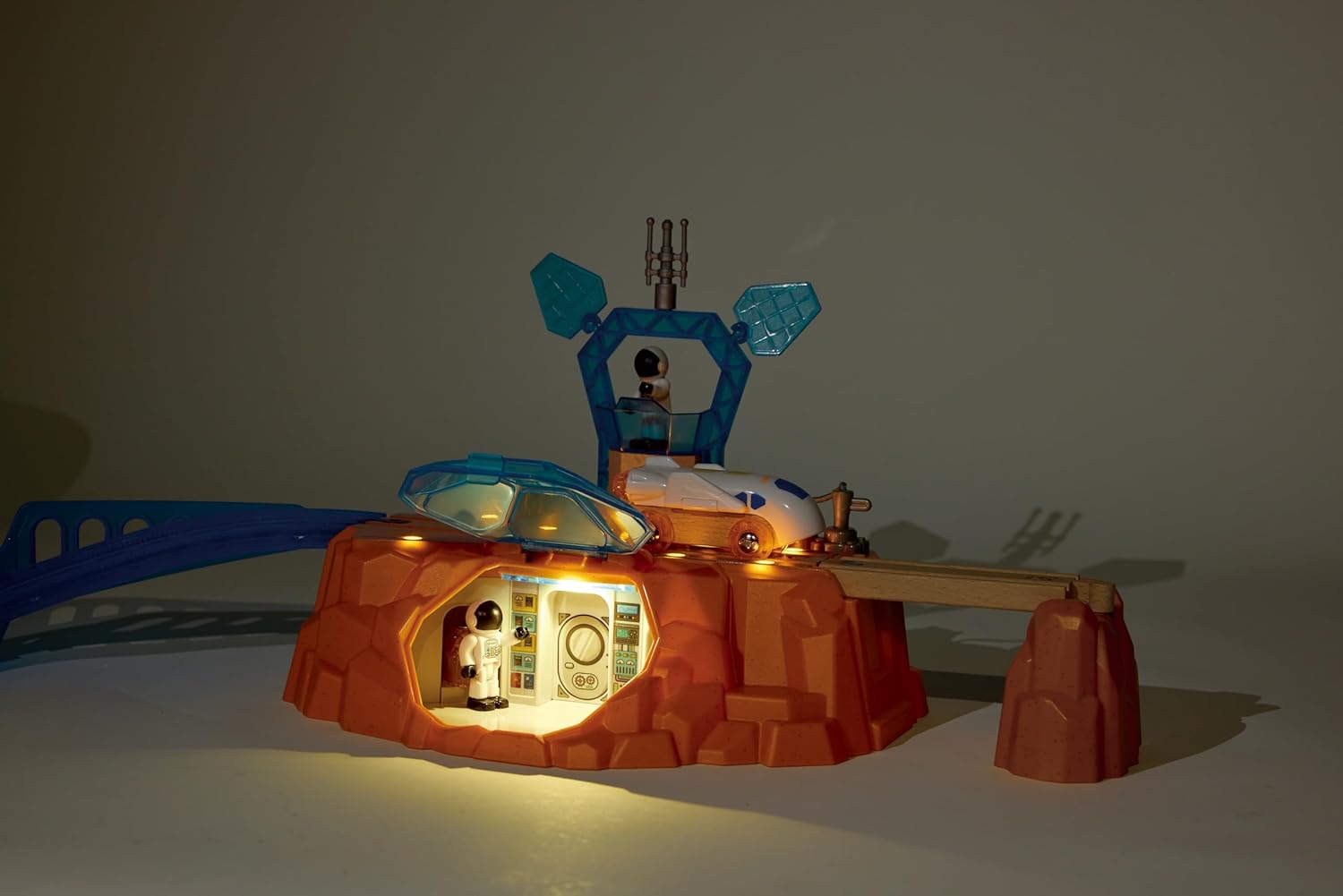 Hape Set Railway explorations on Mars