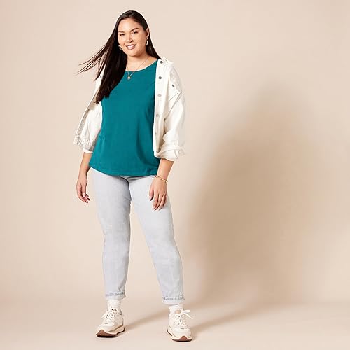 Vista 172 de Yaxa Essentials Women's Regular-Fit Short-Sleeve Crewneck T-Shirt