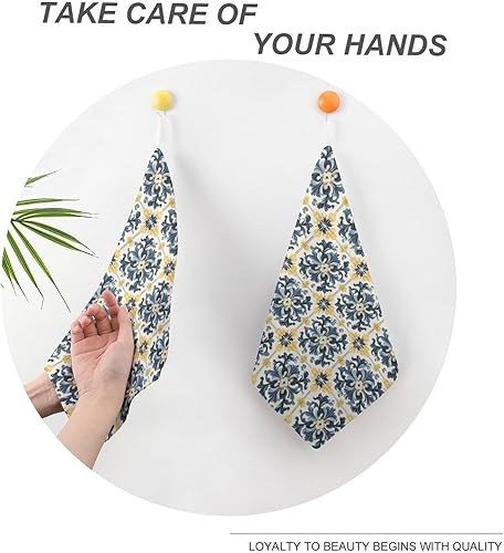 Miniatura 4 de Decorative Hand Towels for Bathroom - Retro Pattern Q Print Soft Absorbent Small Bath Hand Towels for Kitchen, Farmhouse, Spa, Hotel, Guest Tea and