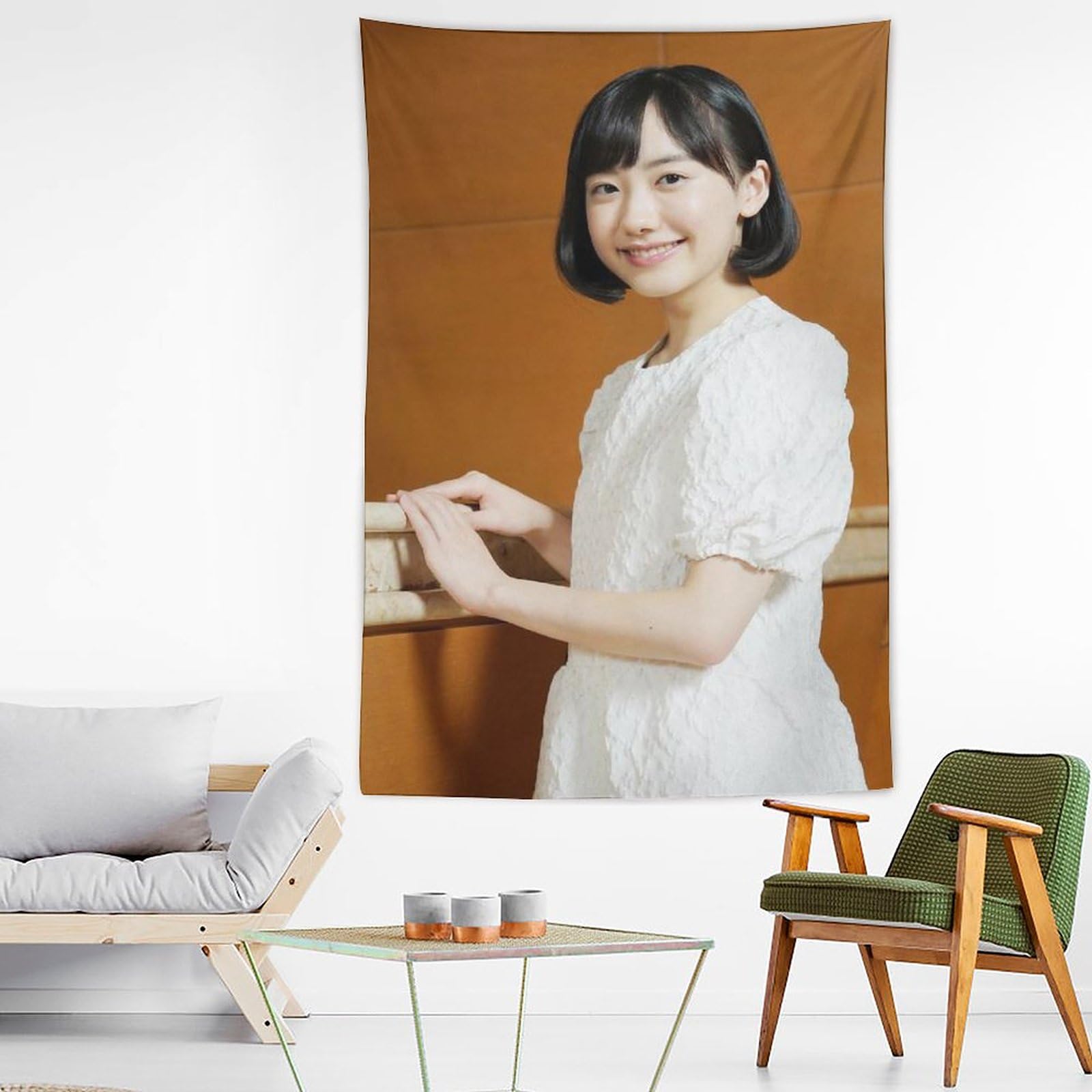 Amazon.co.jp: 芦田愛菜 タペストリー、絵画、ポスター、壁紙、装飾