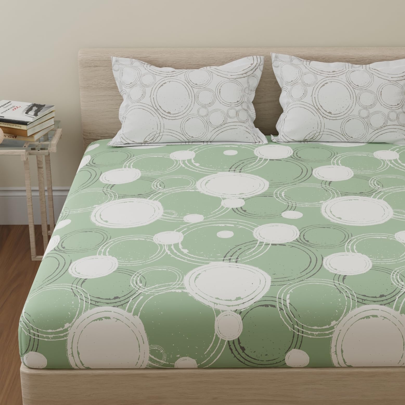 Huesland by Ahmedabad Cotton 144 TC Bedsheet Queen Size Bed Cotton with 2 Pillow Covers | Sphere | Green & Off White-image-0