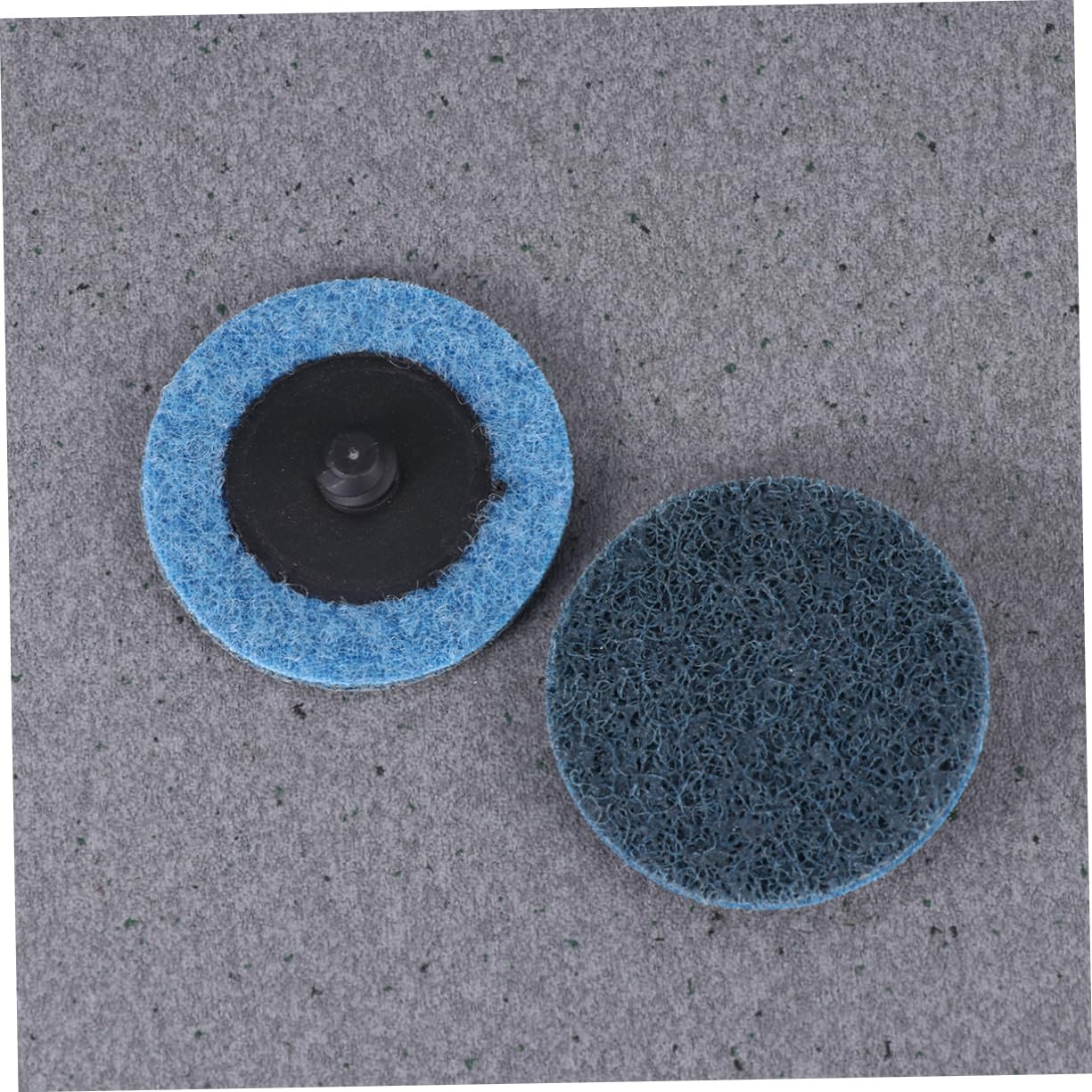Rueda de Pulido de Torsión de 2 Pulgadas 50 Piezas | Óxido de Aluminio Marrón, Azul Bricolaje y Hogar, para Oro y Vidrio, Ligera, Evita Rayaduras Color Aleatorio