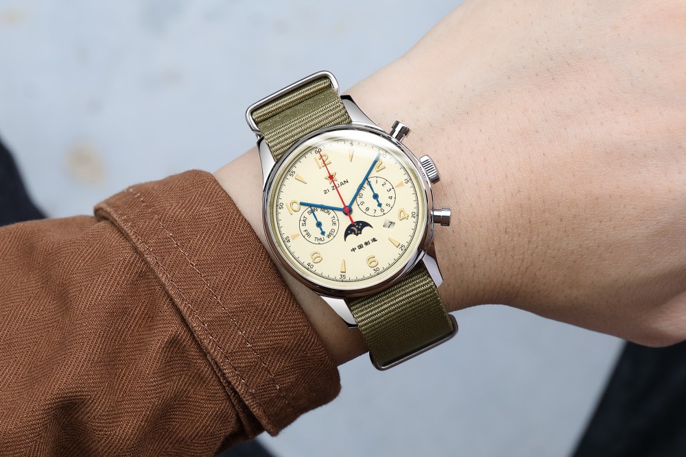 Amazon.com: SEAKOSS Men's 40mm Automatic 1963 Watch ST1654